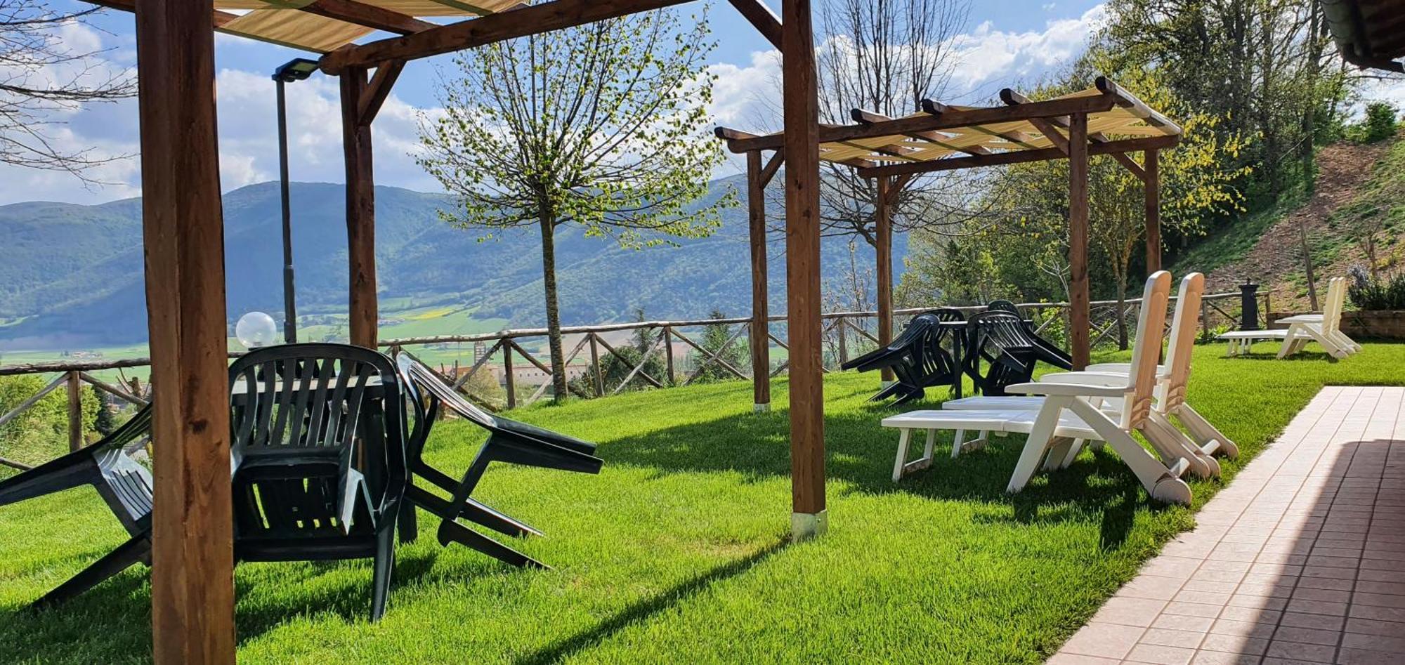 Вилла Il Vigneto Норча Экстерьер фото